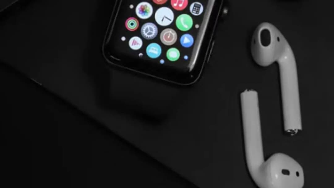 Comment Nettoyer et Entretenir sa Montre Connectée au Quotidien